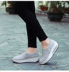 Women's Slip-on Walking Shoes Mesh Breathe Air Cushion Sock Sneakers for Women Ladys Fashion Platform Lightweight Loafers Non-Slip Nursing Work Shoe